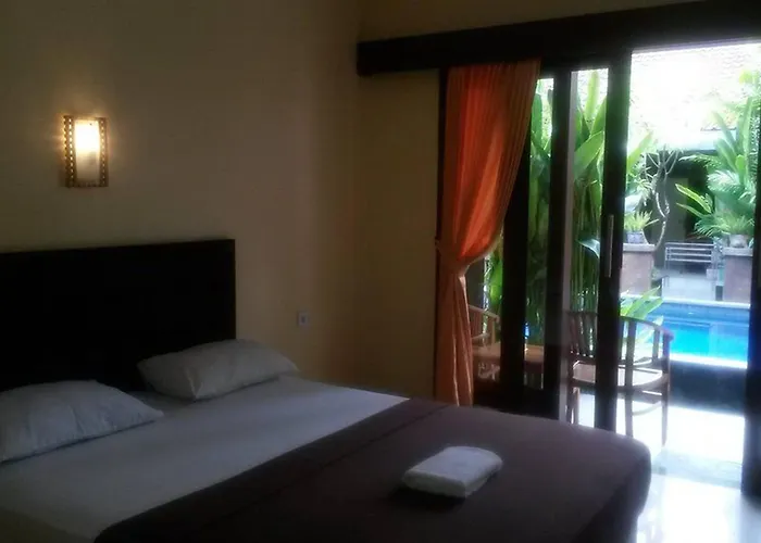 Waringin Konukevi 3*